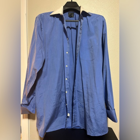 Jos A Bank Blue long sleeve w/white collar -cuff links required- size 16-34 - Picture 2 of 15